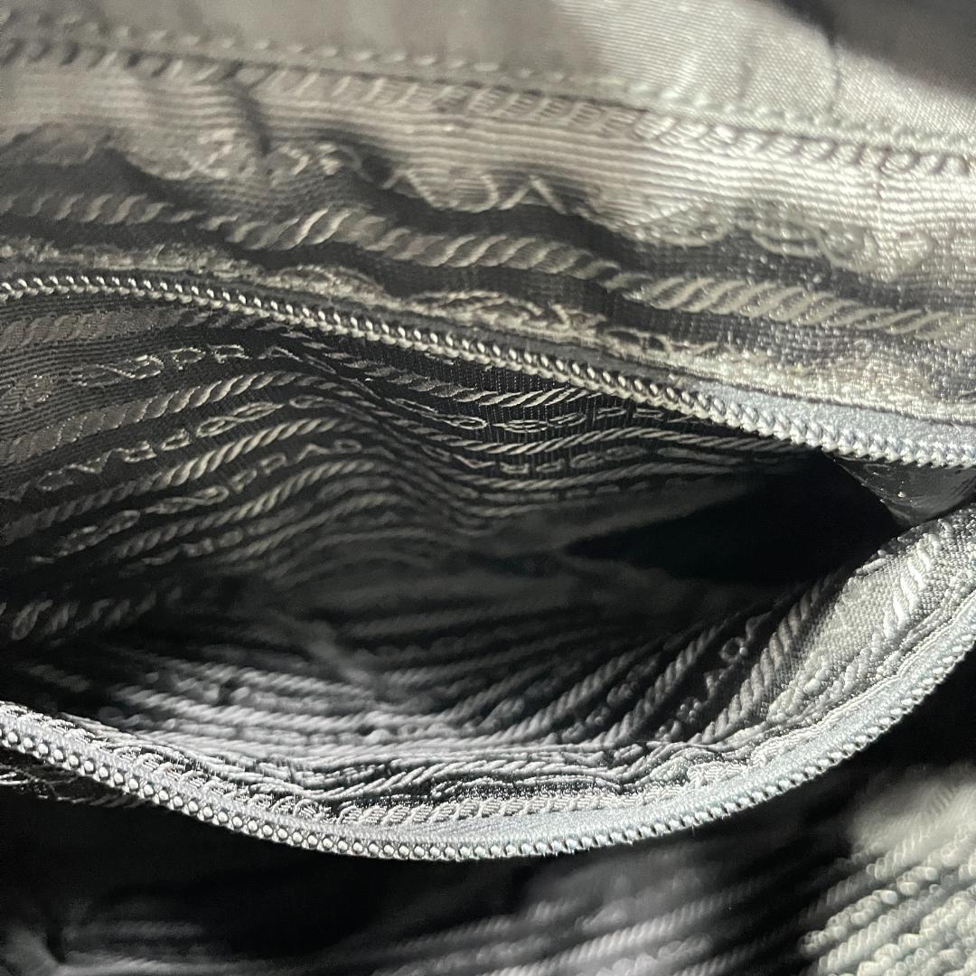 [大人気]　プラダ　ＰＲＡＤＡ　バックパック　リュック　三角ロゴ　ナイロン