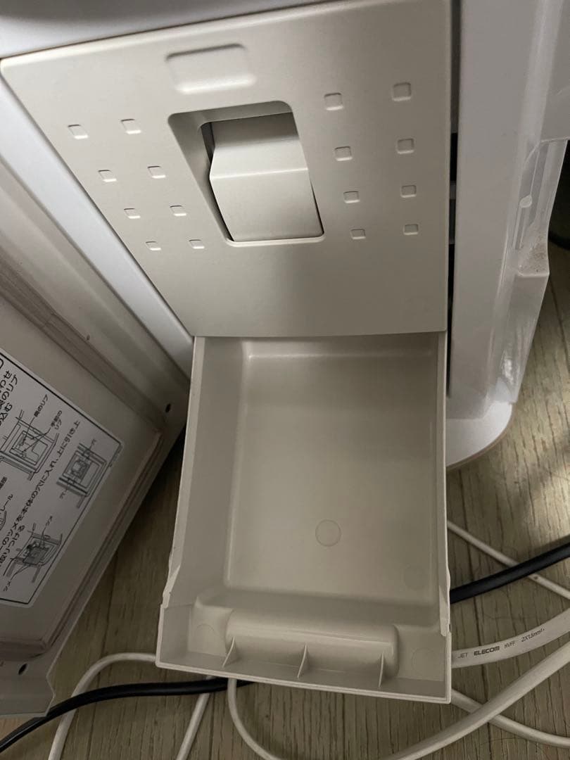 エムケー精工 保冷米びつ「RICE COOL」HRCQ-105W計量5kgタイプ