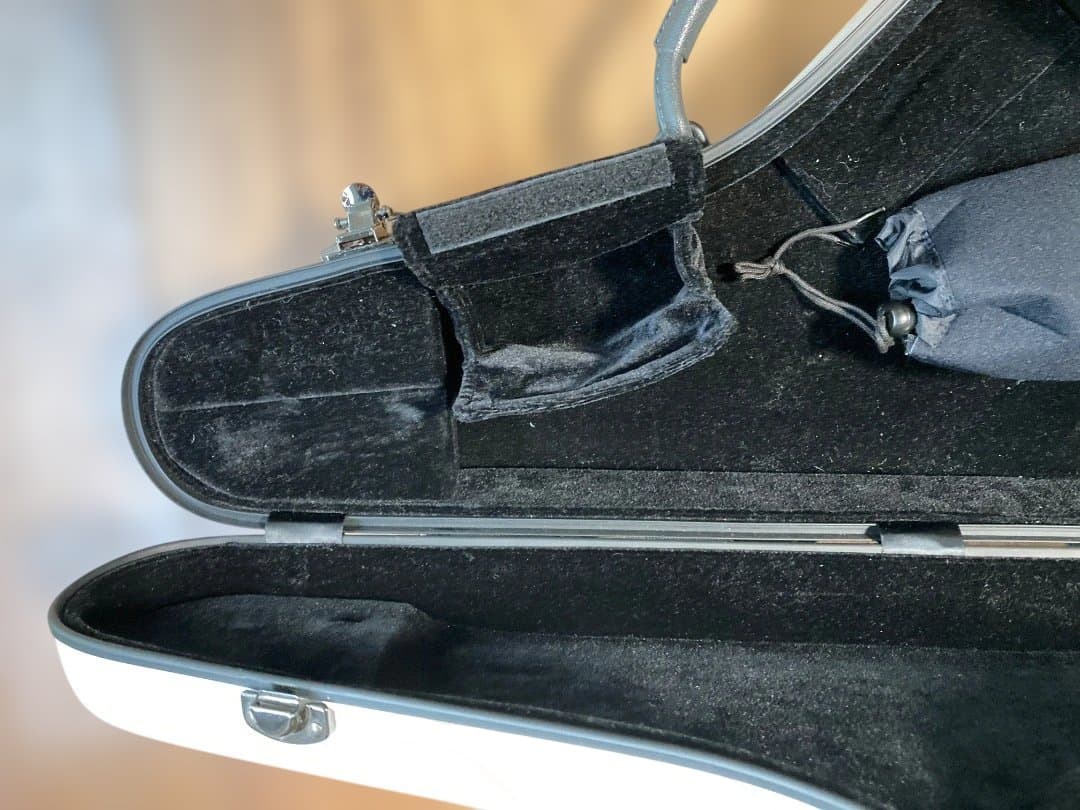 マルカート　テナーサックス　ケース　リュックタイプ　ポリカーボン製