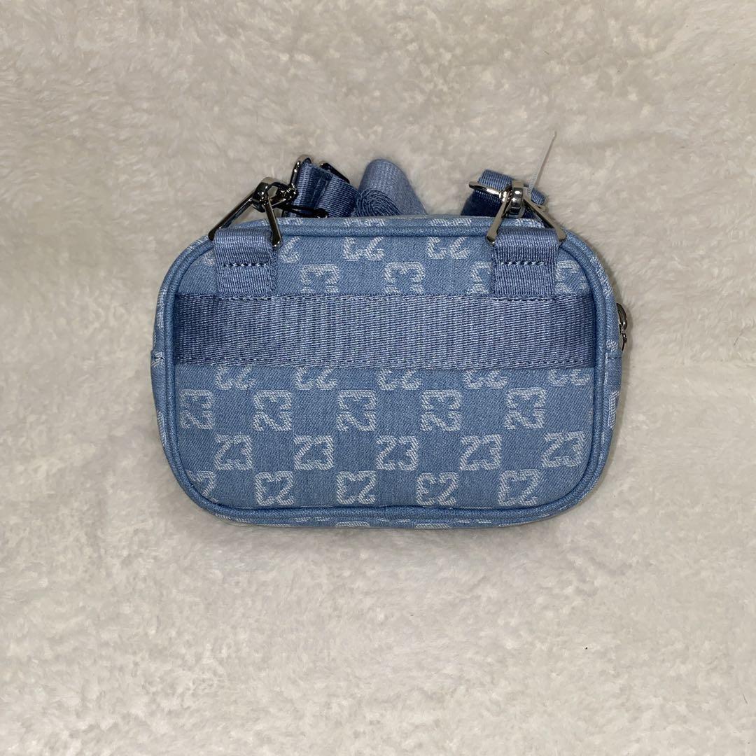 新品タグ付きJORDAN ジョーダン モノグラム カメラ バッグ