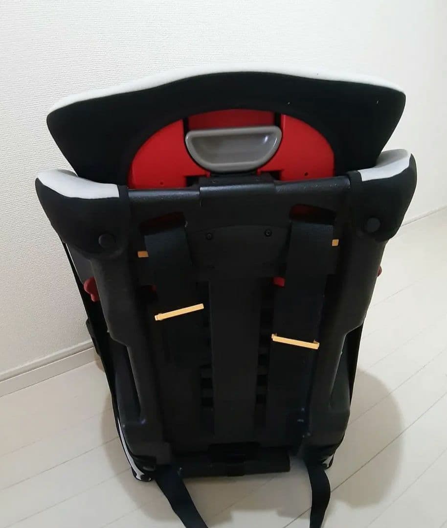 RECARO チャイルドシート ブラック/ホワイト　J1