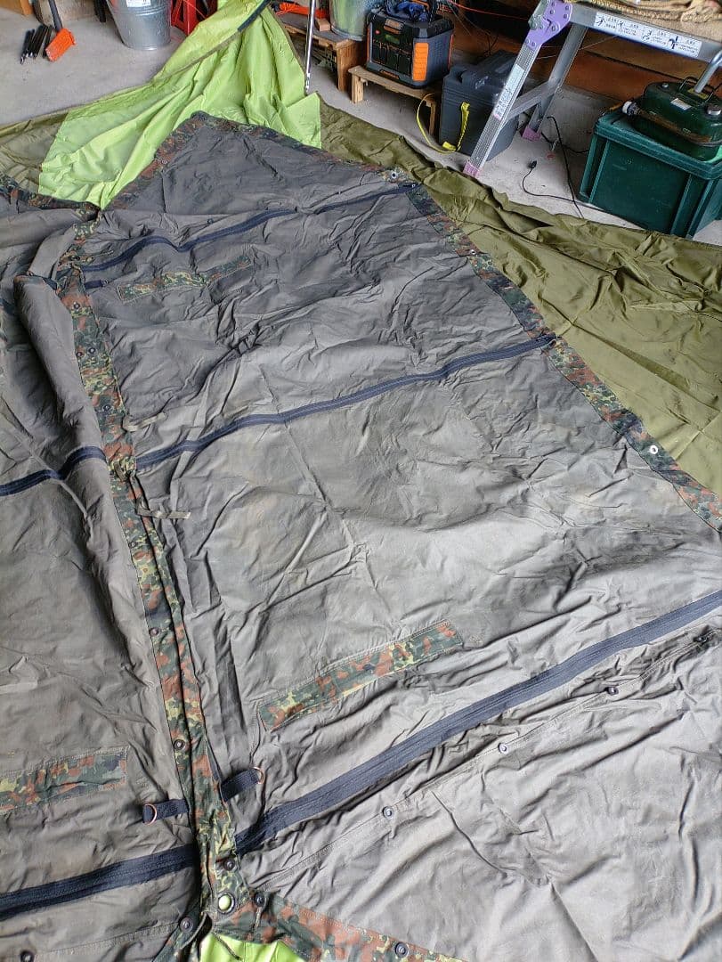 極上！！ドイツ軍　パップテント　3ファスナー x 2ファスナー小窓仕様