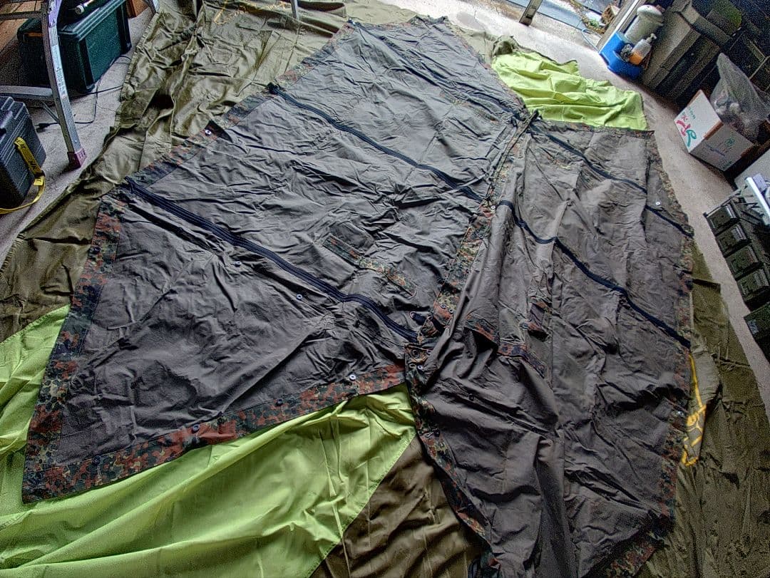 極上！！ドイツ軍　パップテント　3ファスナー x 2ファスナー小窓仕様