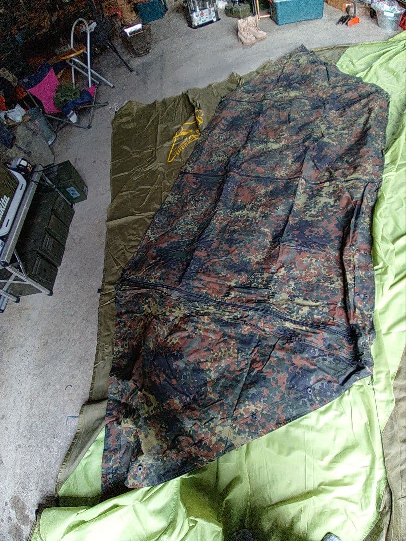 極上！！ドイツ軍　パップテント　3ファスナー x 2ファスナー小窓仕様