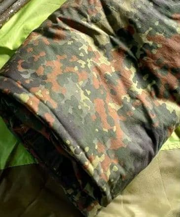 極上！！ドイツ軍　パップテント　3ファスナー x 2ファスナー小窓仕様