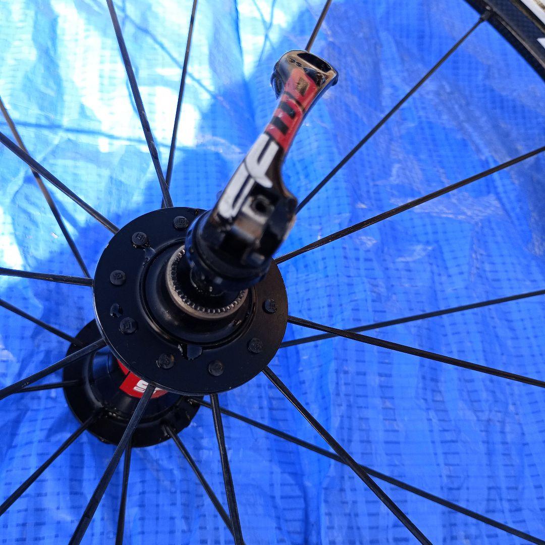 FFWD F6R クリンチャーシマノ11速