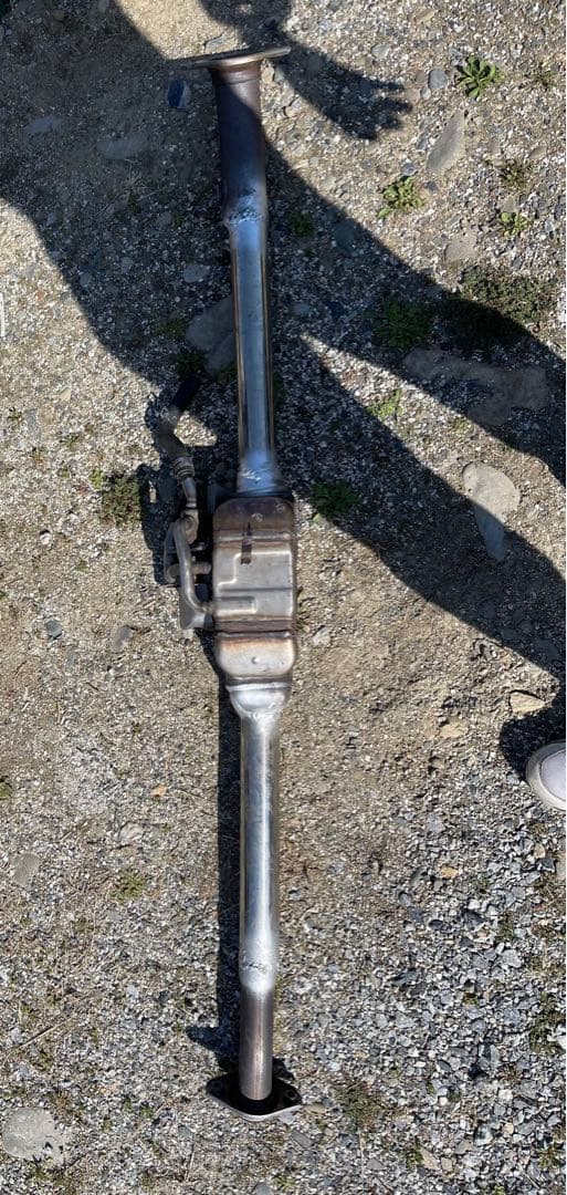 50プリウス 純正 触媒 中間