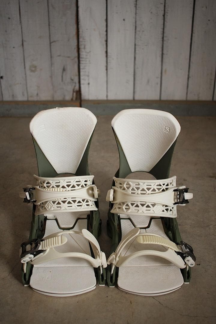 22-23 SALOMON DISTRICT HPS Lサイズ　ディストリクト