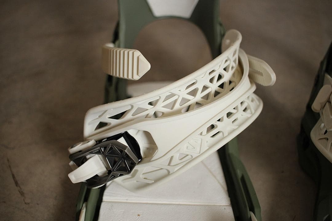 22-23 SALOMON DISTRICT HPS Lサイズ　ディストリクト