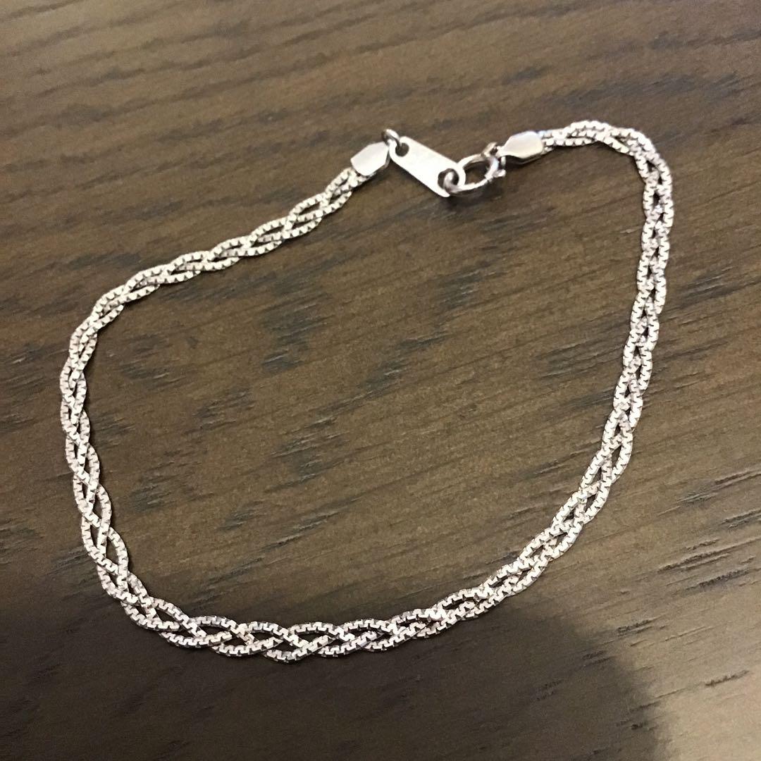 プラチナ　編み込みブレスレット