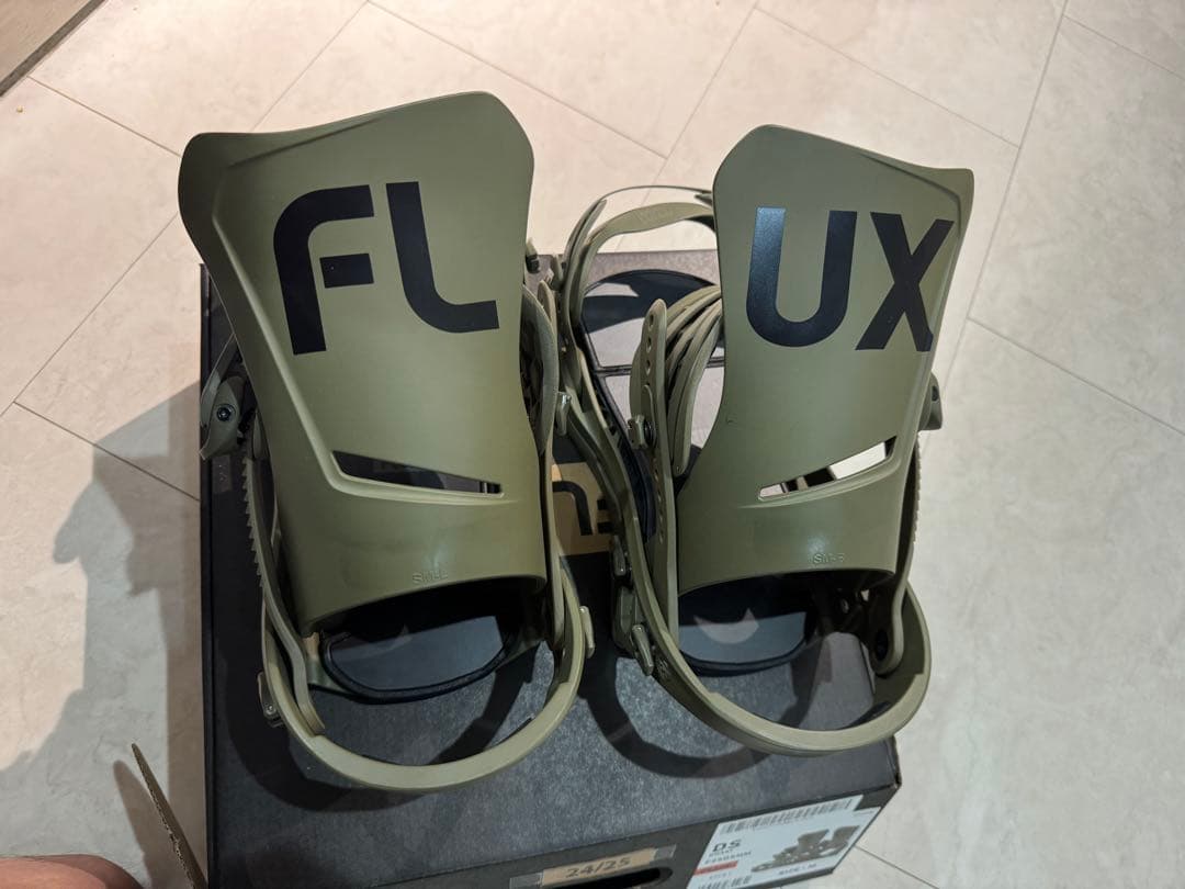 24-25 FLUX DS サイズM