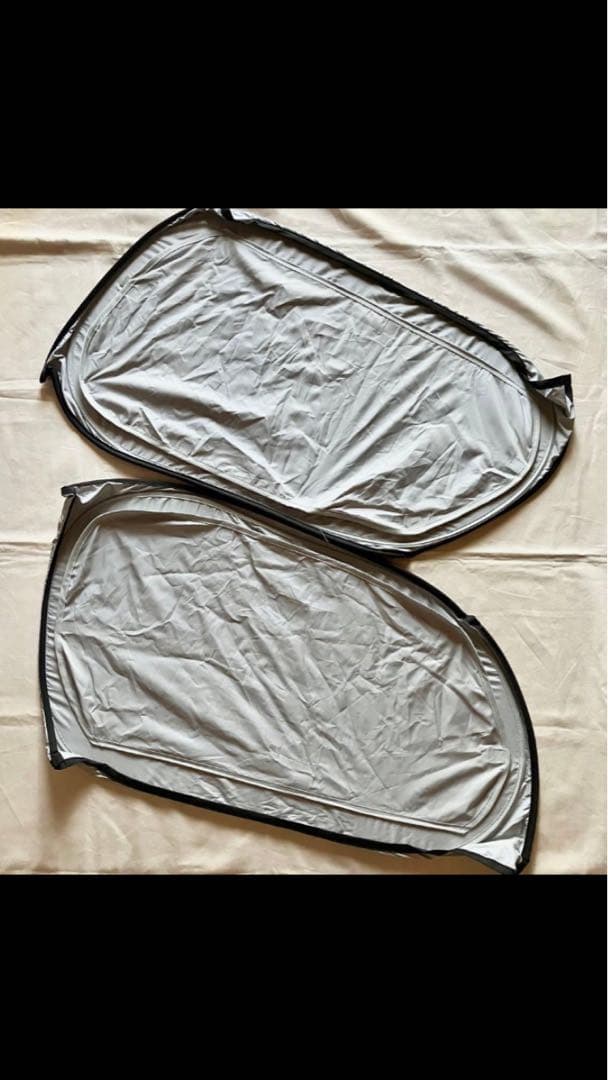 デリカ　D5 純正サンシェード　ワンタッチ