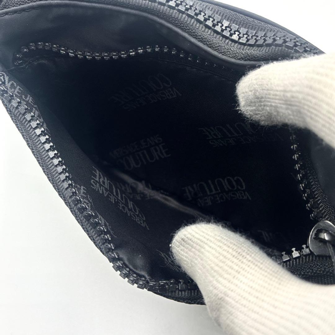 sora　ヴェルサーチ ジーンズ クチュール ボディバッグ