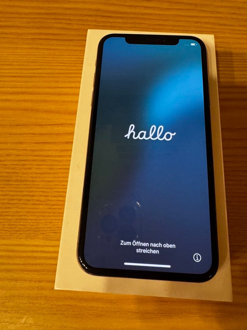 Apple iPhone Xs ゴールド 本体のみ