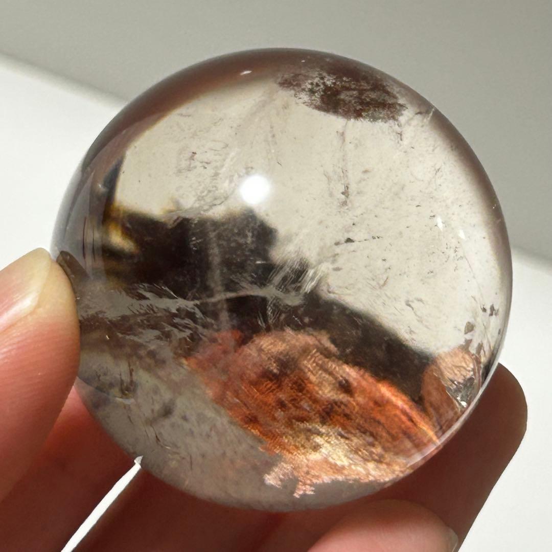 透明感　ライトスモーキー　ガーデンクォーツ　赤ピンク　直径4cm 重さ88g