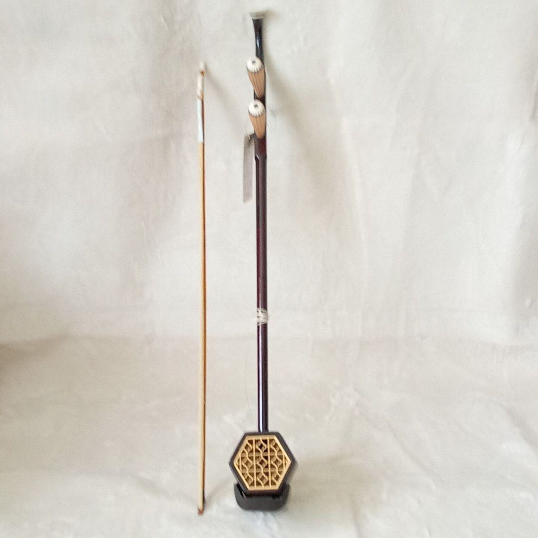 【美品】二胡&弓 楽器 中国上海 タグ付 本皮