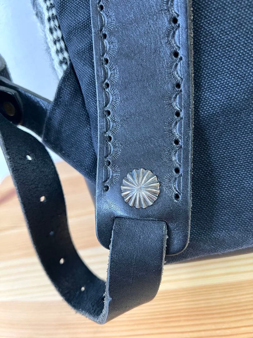 LUCKY JOHNチマヨDAYPACK白黒