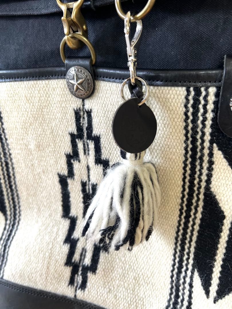 LUCKY JOHNチマヨDAYPACK白黒