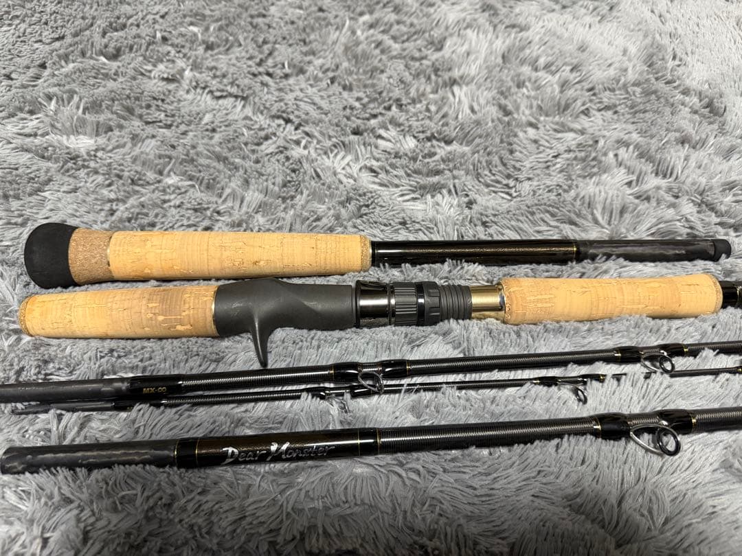 モンスターキス　Dear Monster Mx-∞