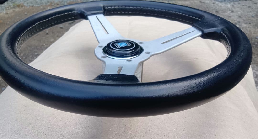 NARDI ナルディクラシック 小径33Φ レザーステアリング 正規品 中古美品