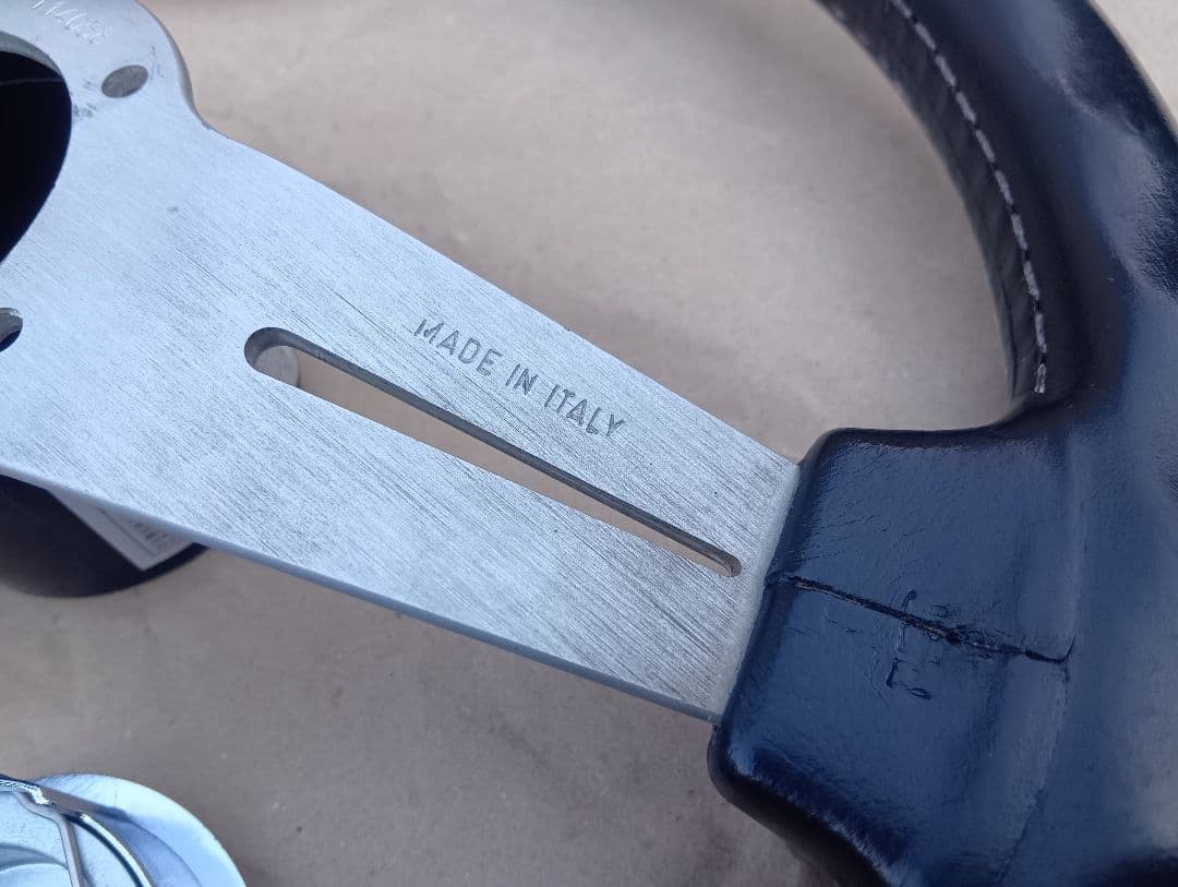 NARDI ナルディクラシック 小径33Φ レザーステアリング 正規品 中古美品