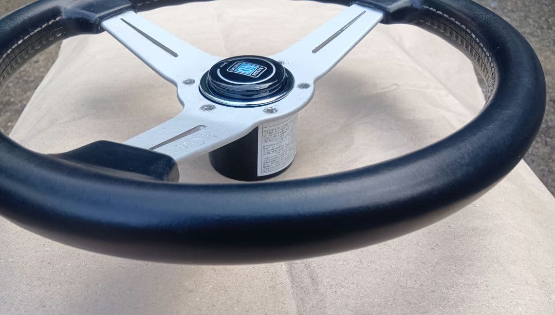 NARDI ナルディクラシック 小径33Φ レザーステアリング 正規品 中古美品