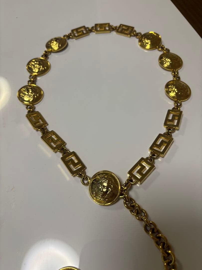 ヴェルサーチ チェーンベルト