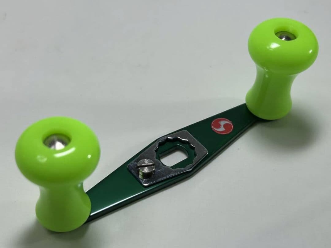 Abu ambassadeur 2500C グリーン サイモンシモムラ ハンドル - メルカリ