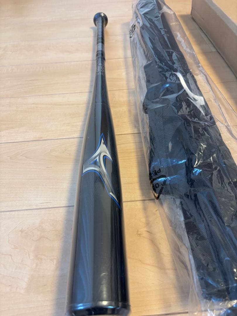 ビヨンド　レガシー バット 83cm