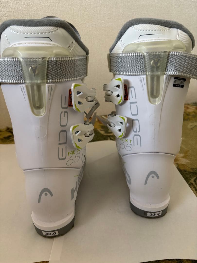 EDGE NEXT 23.0 ホワイト/グレー スキーブーツ