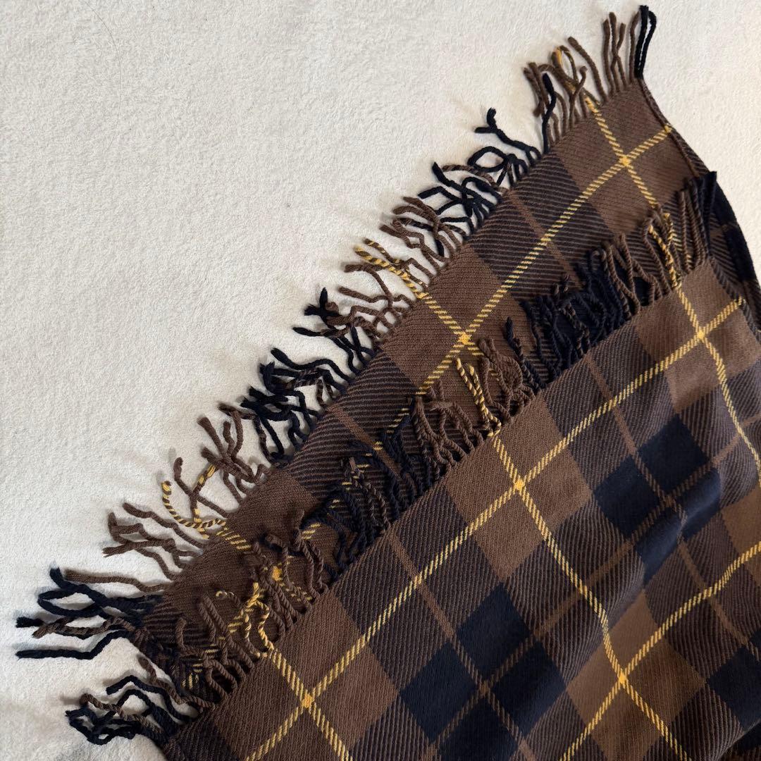 バーバリーブルーレーベル ポンチョ フード付き ホースロゴ レザー