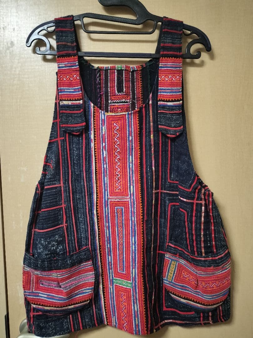 エスニック　オーバーオールミニワンピース　モン族衣類　古着　手刺繍　タイ製1