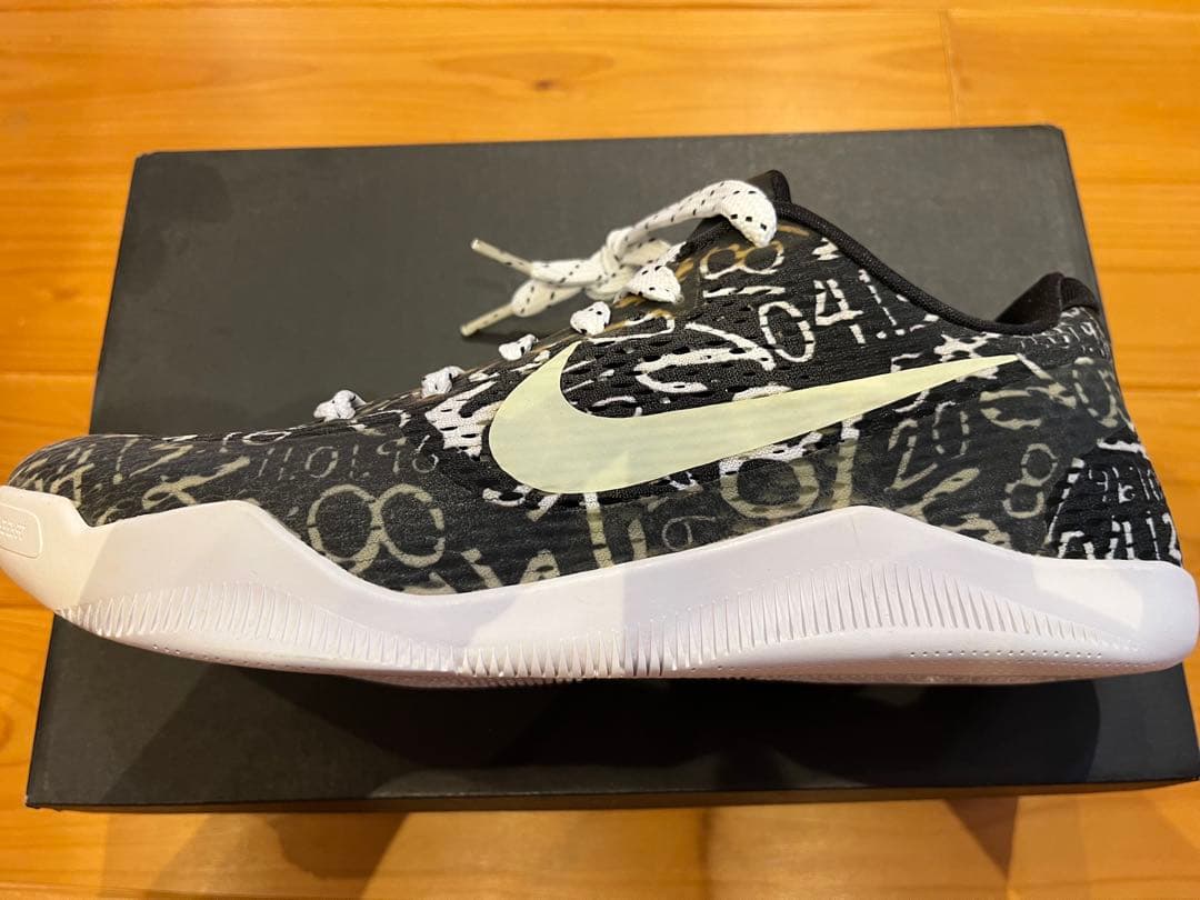 シューズ(男性用) KOBE XI MAMBA DAY ID