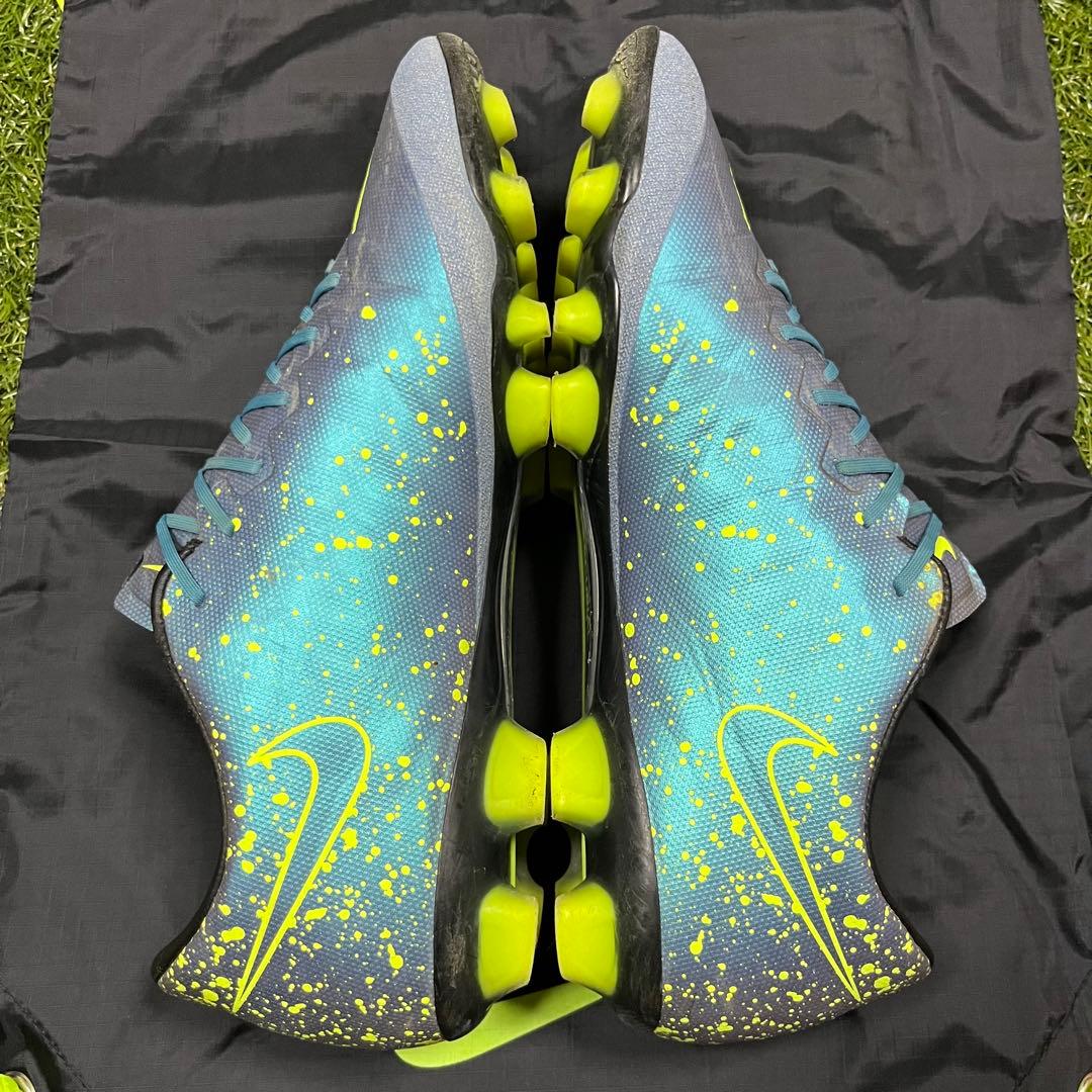 サッカースパイク ナイキ マーキュリアル ヴェイパー Ⅹ HG-V