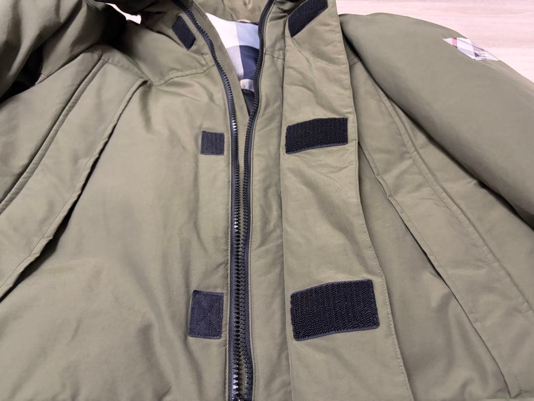 ブラックレーベルクレストブリッジ ダウンジャケット 2way カーキ