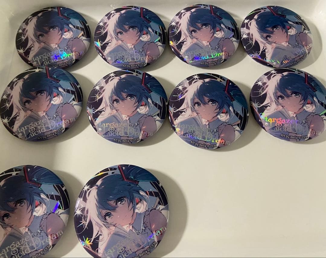 Rella 個展 缶バッジ 100点 初音ミク - メルカリ