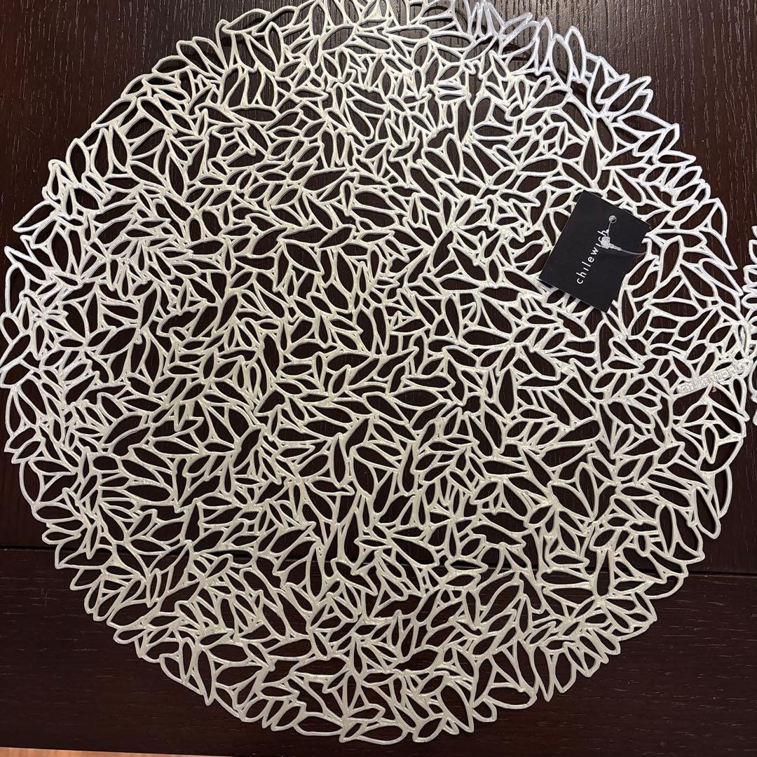 chilewich チルウィッチ円形 PETALランチョンマット 4枚セット