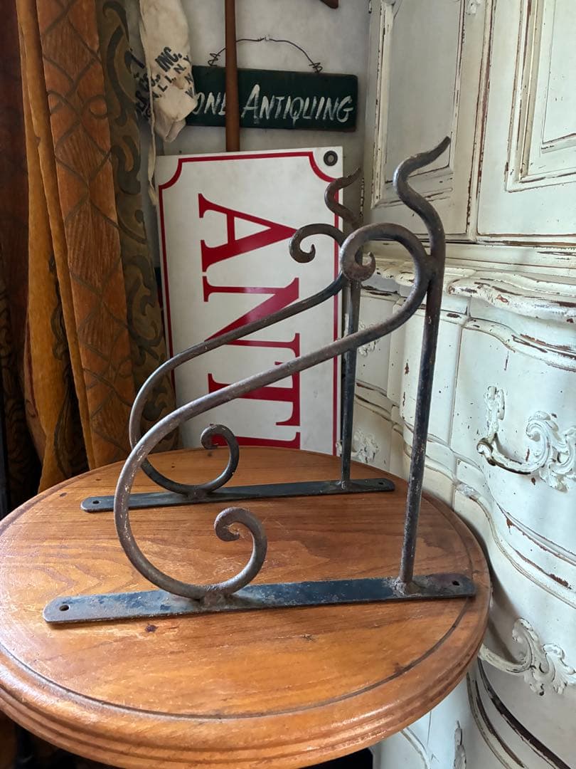 フランス　アンティーク　アイアン　フック　壁掛け　フック　シェルフ台　２個