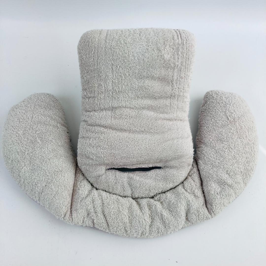 美品 コンビ クルムーヴ スマート チャイルドシート ISOFIX CG-UIG