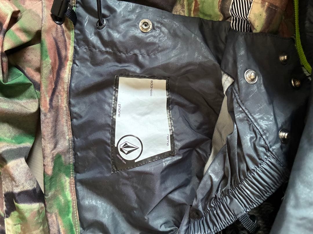 Volcom スキー・スノボーウェア　上下セット　USサイズM