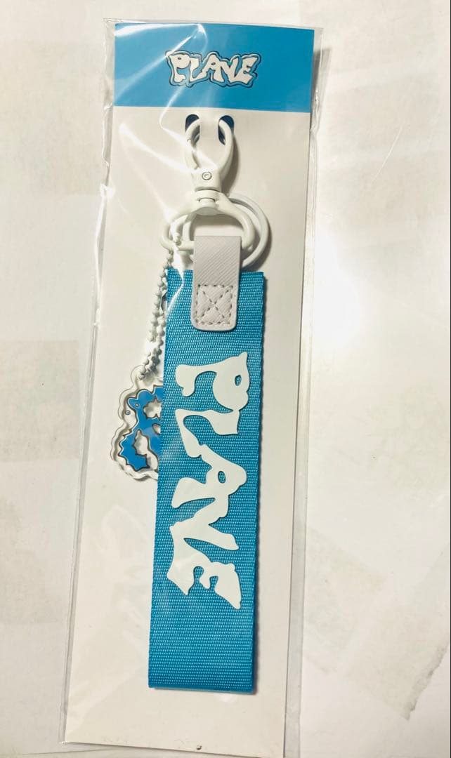 PLAVE かくれんぼ ポップアップ ストラップキーリング - メルカリ