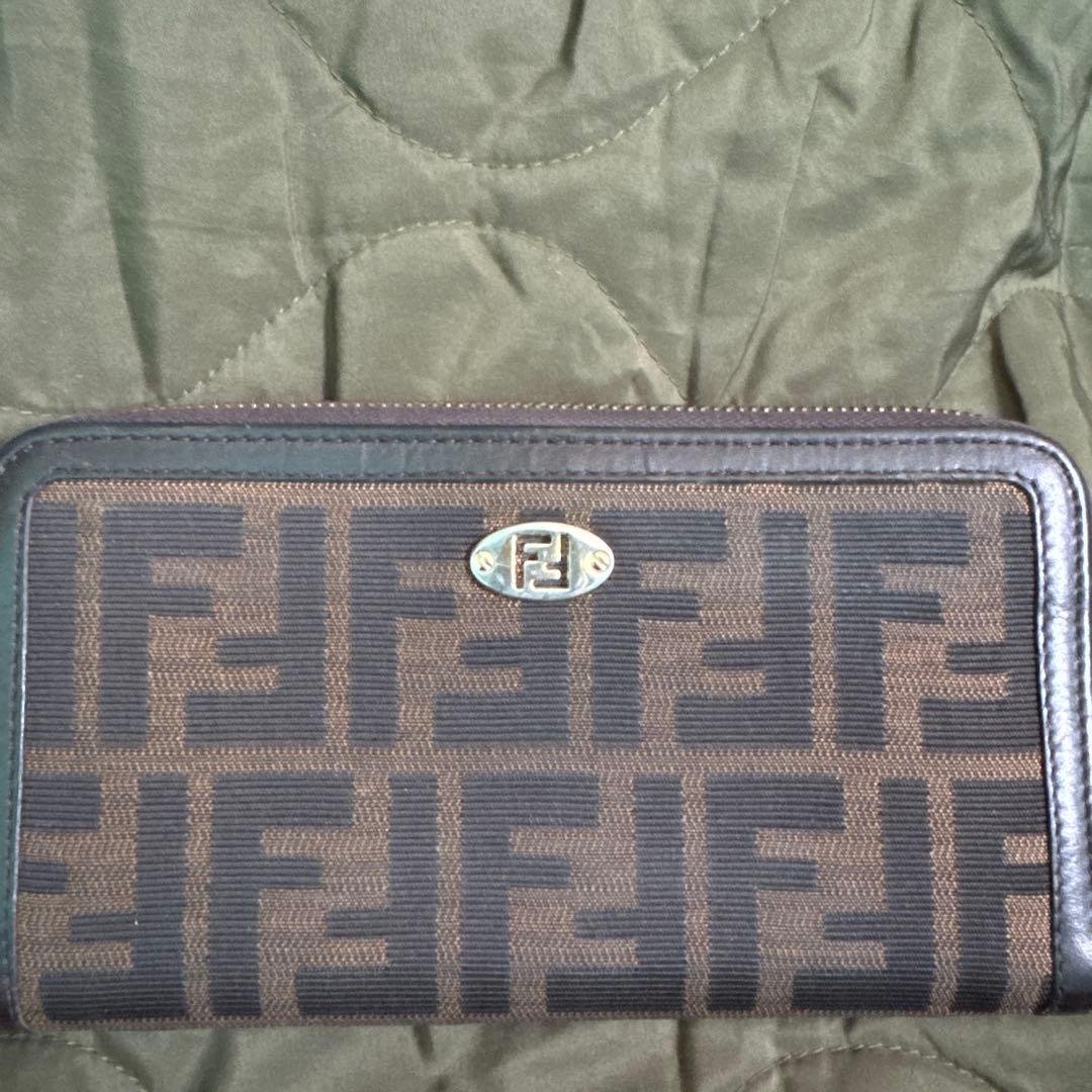 Fendi FFロゴ長財布 ブラウン/ブラック