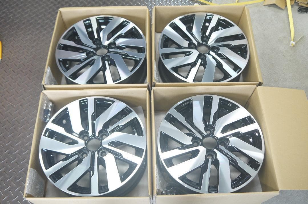 ルーミー 純正 アルミホイールセット（14インチ）(1台分 4本セット