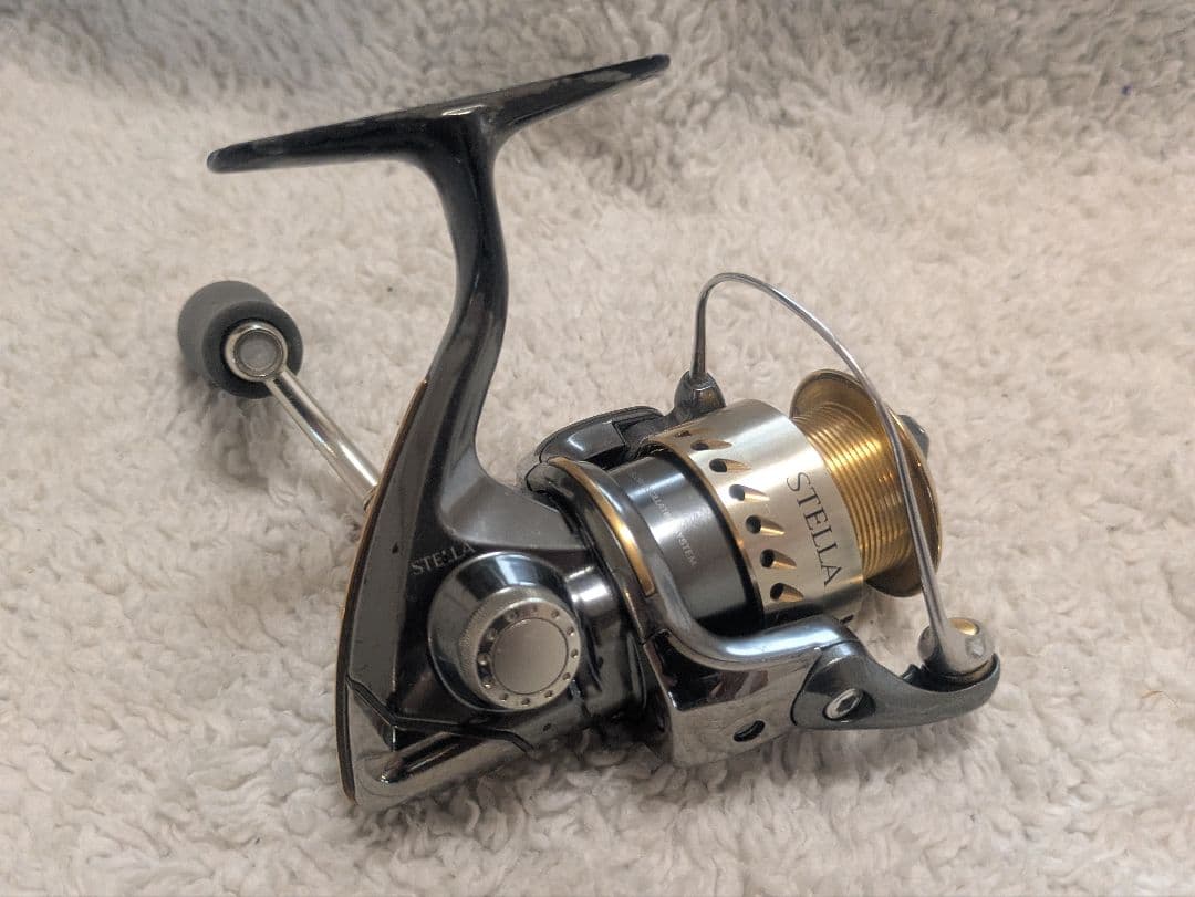 SHIMANO STELLA 04 1000 スピニングリールの通販はau PAY マーケット