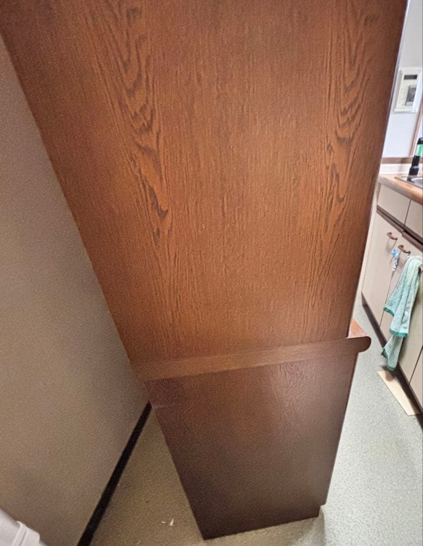 【値下げ】カリモク　引き戸　大型木製食器棚　カップボード