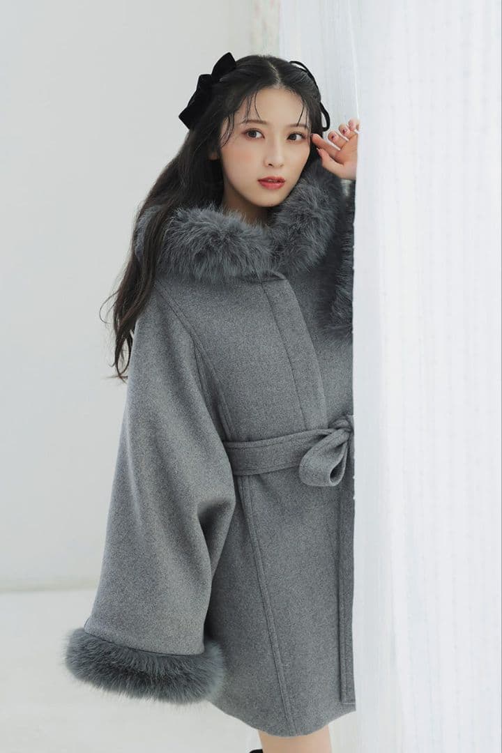 新品リエンダウールMixフードポンチョコート