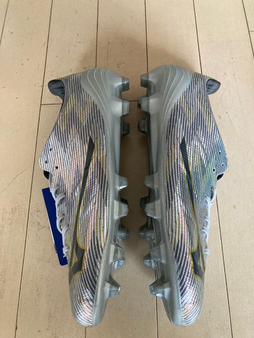 ミズノα2ジャパン プラチナムシルバーパック 27.5㎝ 新品。 - メルカリ