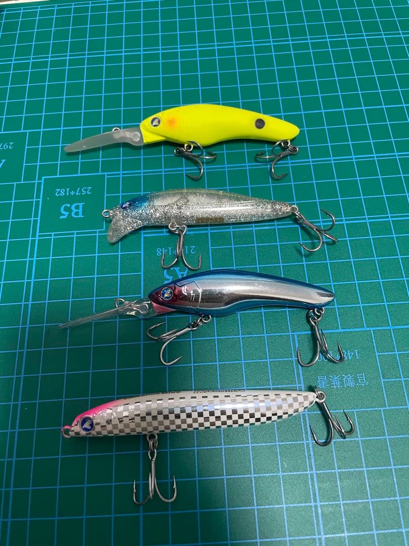 Blue Blue（ブローウィン、アイザーなど）カゲロウ シーバスルアー