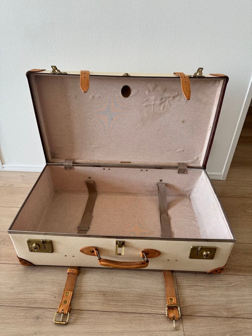 最終お値下げ　GLOBE TROTTER キャリーケース アイボリー サファリ