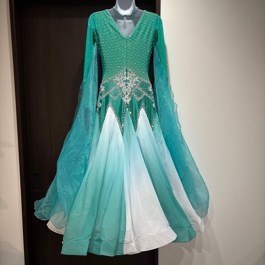 新品　社交ダンス　スタンダード　モダン　ドレス　衣装　水色　白　緑